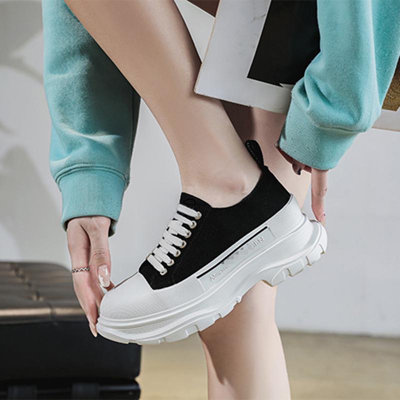 Women's Thick Sole Elevated Canvas Casual Sneakers Summer Fashion New Outdoor Running Lace Up Sports Casual Shoes Size 34-45