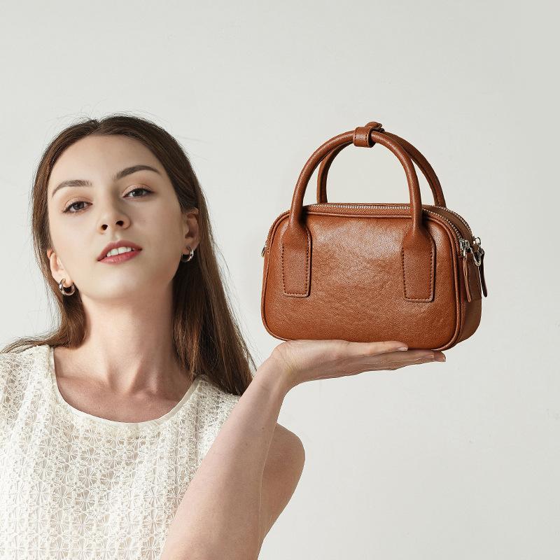 Genuine Leather Single-shoulder Women's Crossbody Bag A Niche and High-end Handbag for Office Women