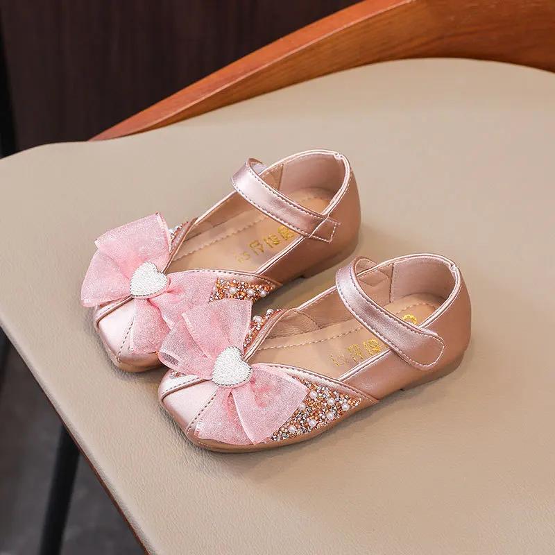Girls Crystal Princess Shoes 2024 Spring&Autumn New Children's Simple Pearl Bow Elegant Leather Shoes for Party Wedding Show