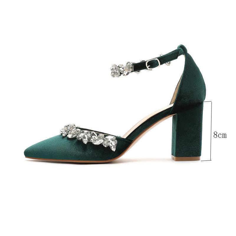 Модная женская бархатная обувь на массивном каблуке, с острым носком, с открытой промежностью, со стразами на ремешке, свадебная обувь для невесты и подружек невесты