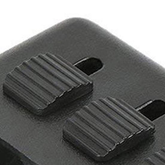 Мини-щетка для клюшек для гольфа 3 в 1 для удаления мусора, карманного размера, для паттера, клина