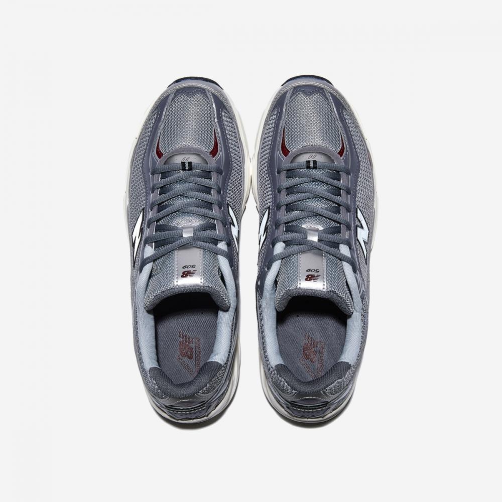 New Balance У509д1 У509д1