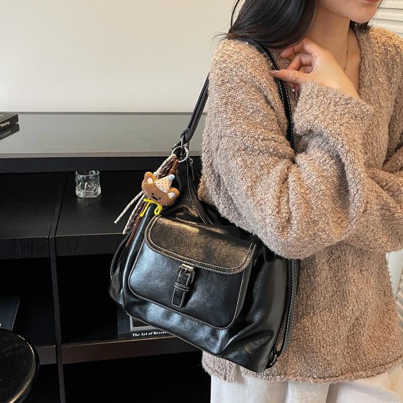 Повседневная вместительная ретро-сумка женская 2025 новая универсальная сумка через плечо рюкзак на два плеча сумка-ведро для поездок