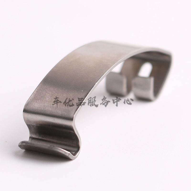 1pc For Volkswagen Touareg porsche Cayenne Air filter element housing clip