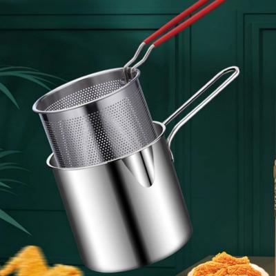 Компактная подставка-фильтр для фритюрницы из нержавеющей стали. Незаменима для домашней кулинарии. Хрустящий картофель фри, рыба. Простое в использовании кухонное приспособление. Сковороды.