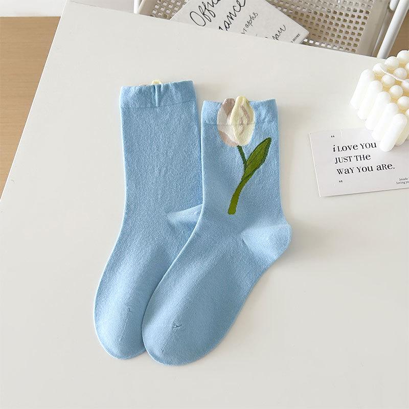 Women's Spring and Summer White Japanese-Style Cartoon Tulip Short Socks.