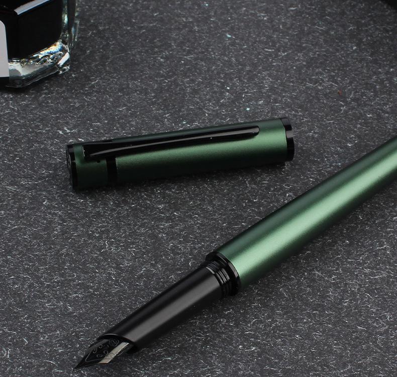 Перьевая ручка Hero H605C с металлическим корпусом, черным зажимом и набором чернил для офиса, с возможностью индивидуальной гравировки