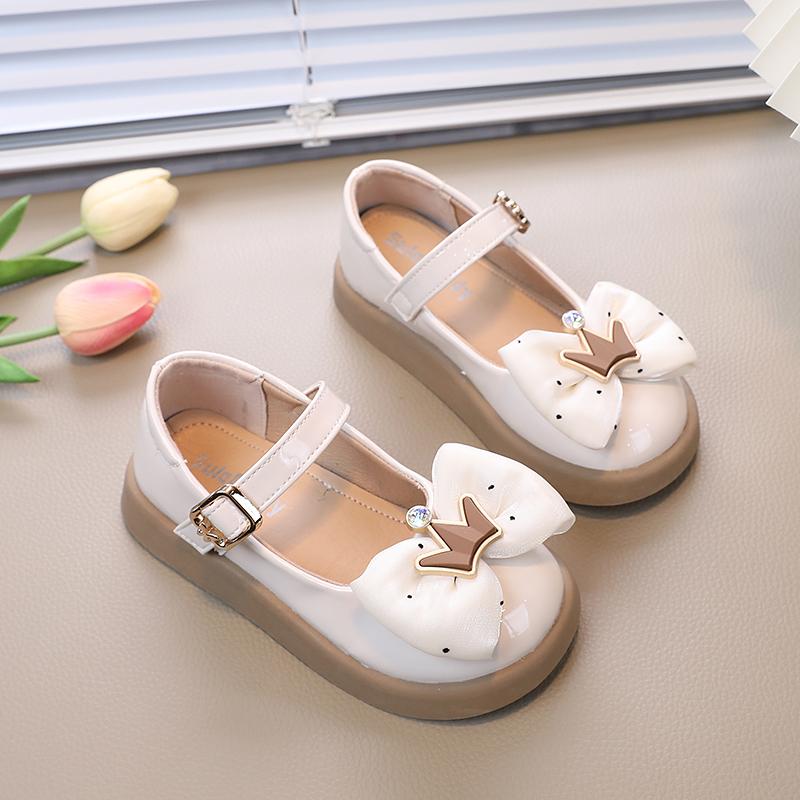 Новинка 2023 года, детские неглубокие лоферы для девочек, Нескользящие детские модные туфли принцессы с круглым носком с короной на липучке, Прямая доставка