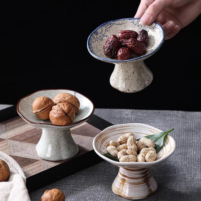 Новая китайская десертная высокая тарелка Маленькая тарелка для закусок Освежающая тарелка Ретро керамическая тарелка Закуски для послеобеденного чая Товары для дома