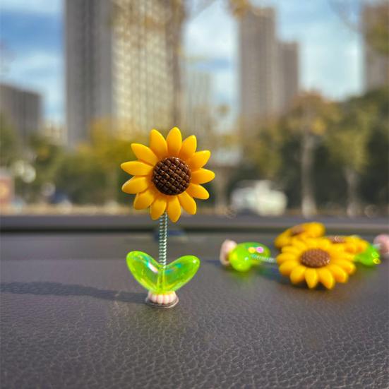 5/8/10Pcs Sunflower Decoration Car Ornament Realistic Looking Mini Size Easy To Install Spring-loaded