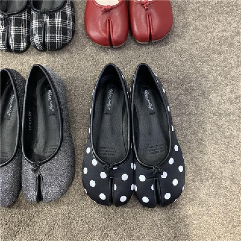 2025 весна и осень новая обувь Doudou женская обувь с подпальцевой частью копытца поросенка носки ленивые туфли-подковы плоские одинарные туфли осень