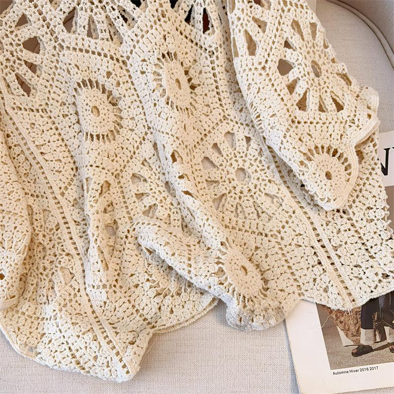 Dimanaf 2025 Новые летние женские футболки с V-образным вырезом, базовые модные топы, кружевные футболки, повседневные свободные белые футболки