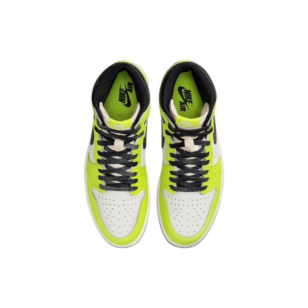 Кроссовки унисекс Air Jordan 1 Retro High OG Visionaire Green Volt Black 555088-702