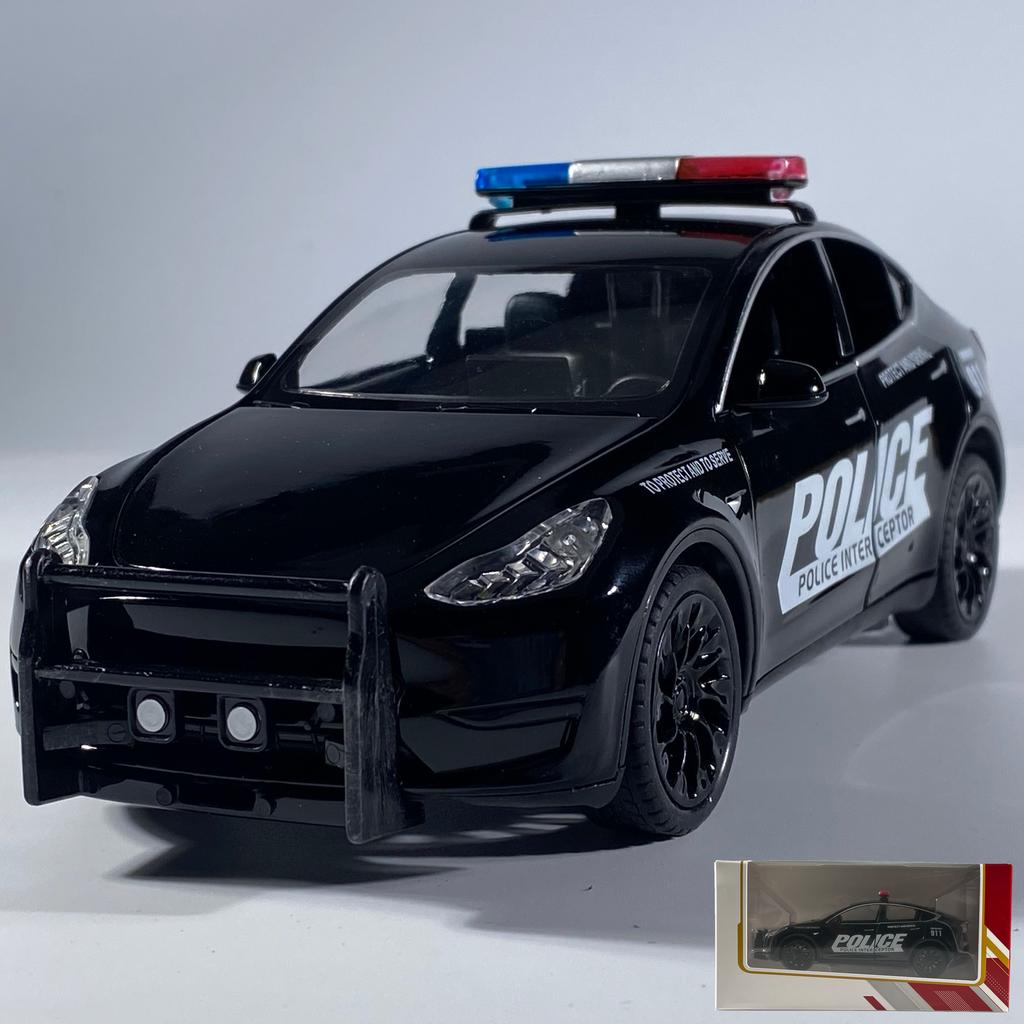 1:24 Модель Y Полицейская Сплавная Литая Модель Автомобиля Звук и Свет Оттяжка Высокая Симуляция Украшение Внутреннее Настольное Украшение Хобби Мальчик
