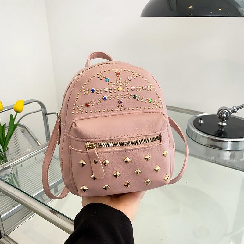 Модная женская сумка через плечо с заклепками и жемчугом, летний универсальный многофункциональный рюкзак большой вместимости, легкая роскошь