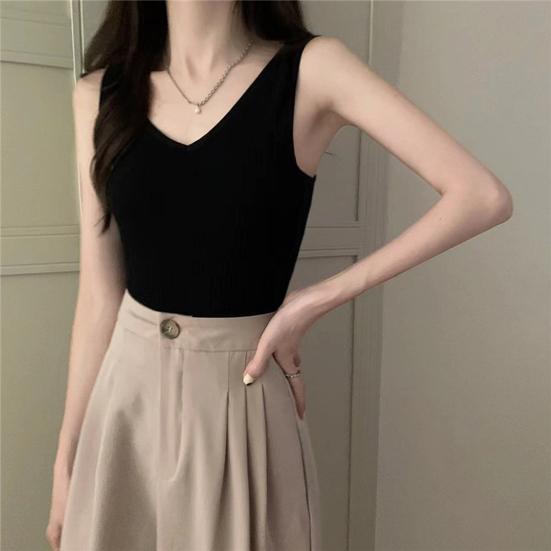 Women Thermal Tank Top V Neck Sleeveless Camisole Base Layer Thickened Fleece Lined Cami Vest Underwear Tops for Winter Cold Weather