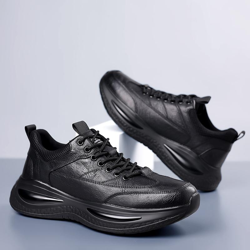 Sneakers Men's Autumn 2025 New Soft-soled Leather Shoes Men's Trend Casual Board Shoes Men's Shoes