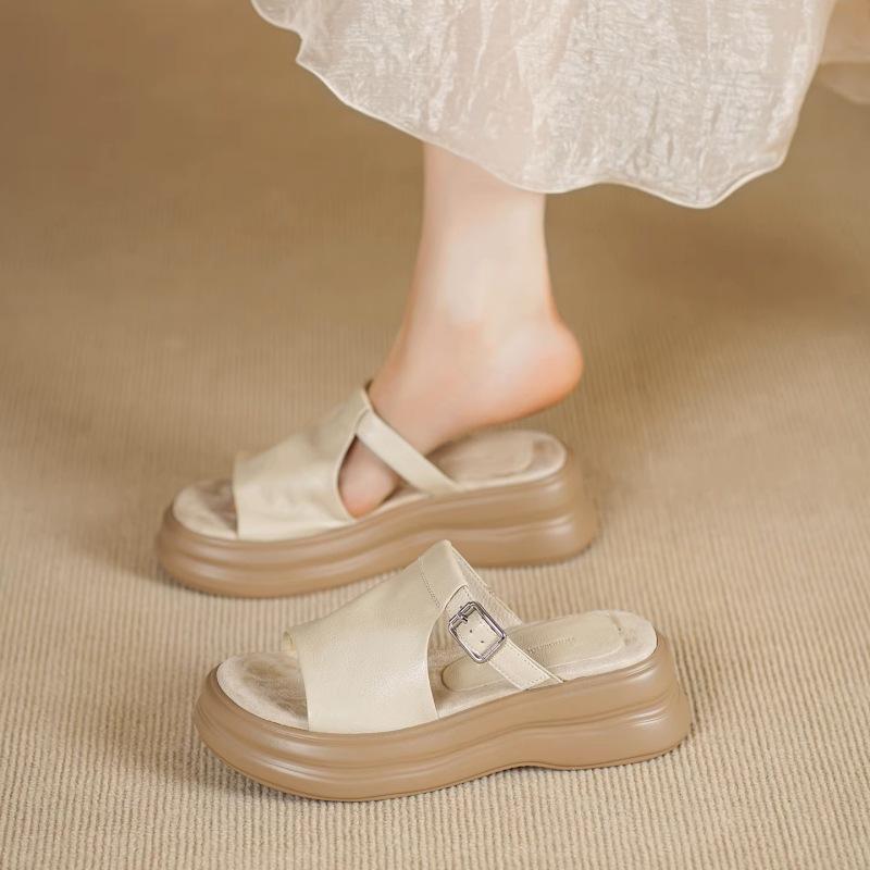 Огромные удобные шлепанцы на платформе, женские туфли-лодочки на плоской подошве с открытым носком, ретро пряжка на ремне, крутые шлепанцы, взрыв Xiaohongshu