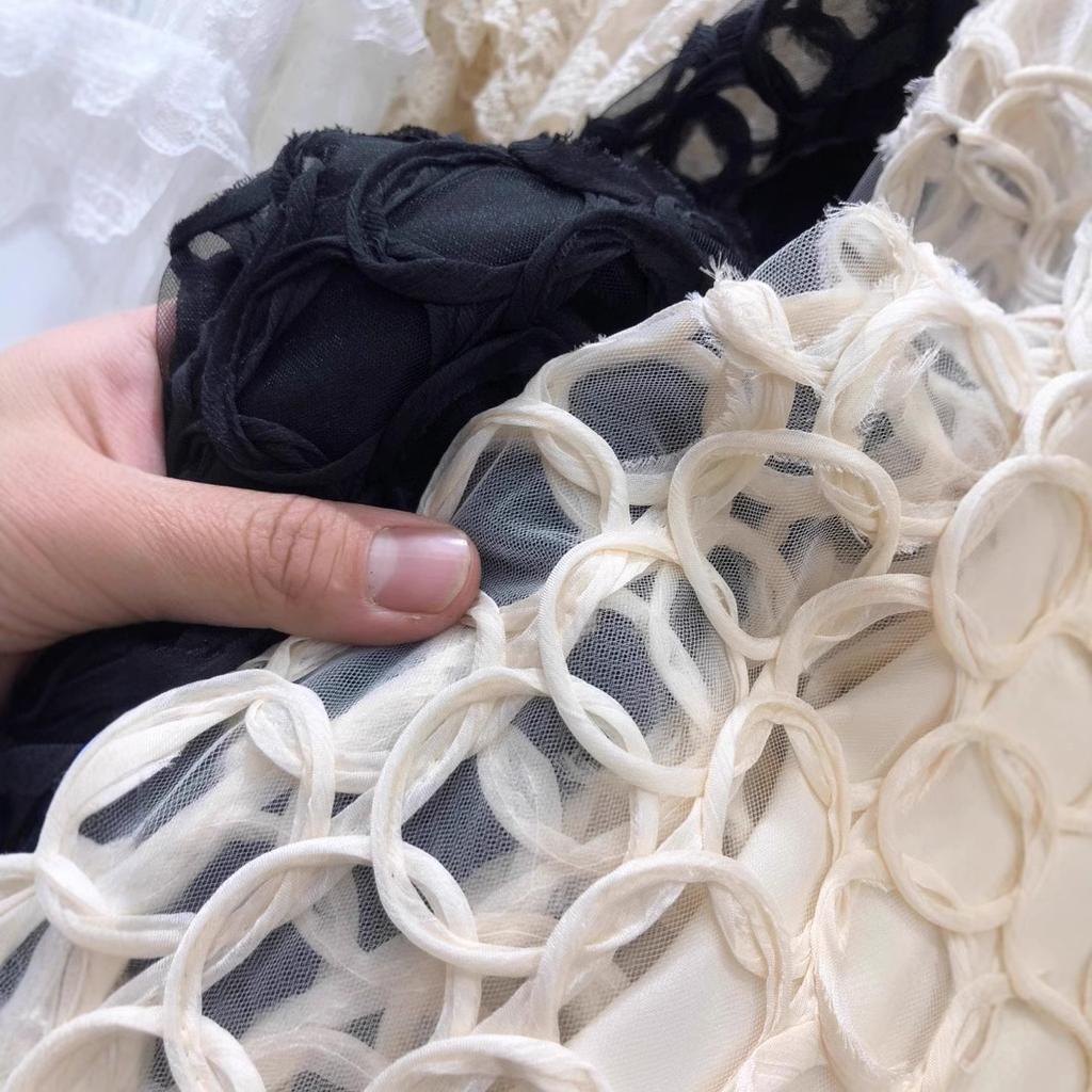 2025 весна и лето новая французская однотонная ажурная юбка крючком из тяжелой промышленности, тонкая ретро-юбка в стиле а-образного кроя