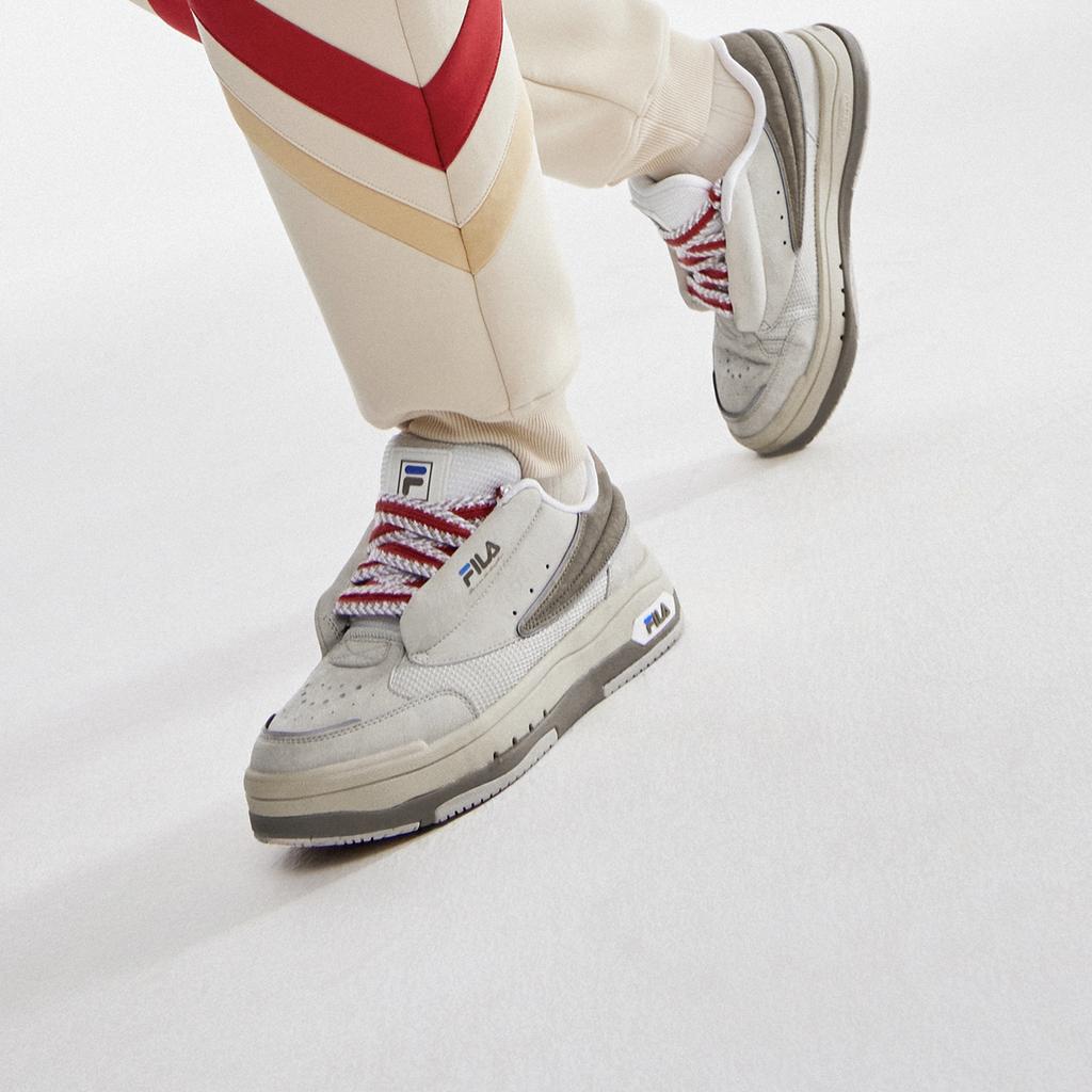 Fila Mix Dance Shoes Low Top Skate Shoes Women Sneaker Beige F12W314203FMG