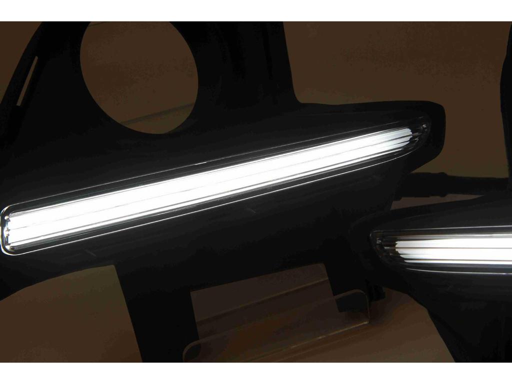 Светодиодные дневные ходовые огни и противотуманные фары для Toyota Highlander 15-й модели: Оригинальный стиль, дизайн с 4 бусинами