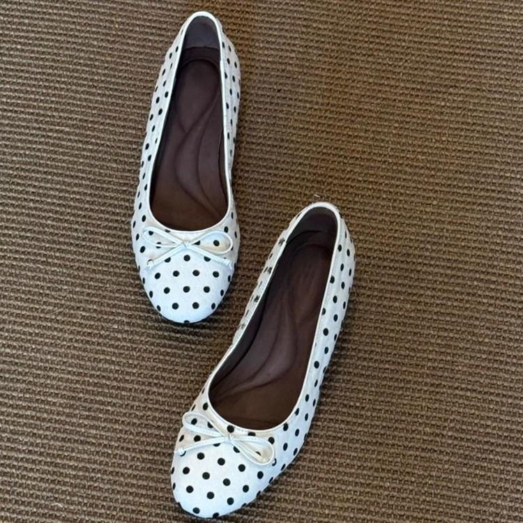 [Фабричный товар] Французские с юбкой, с мелким вырезом, квадратным носком, скрытой платформой, женские туфли-лодочки, маленького размера, универсальные, нишевые Мэри