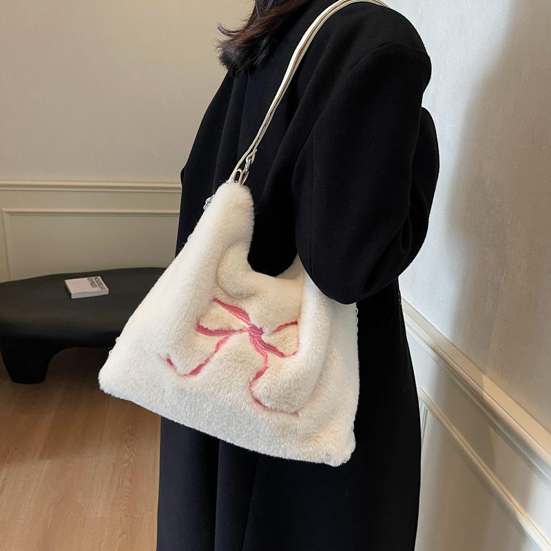 Повседневная сумка-тоут Mao Mao большой вместимости, модная женская сумка подмышку 2024 года, новый рюкзак с бантом на плечо