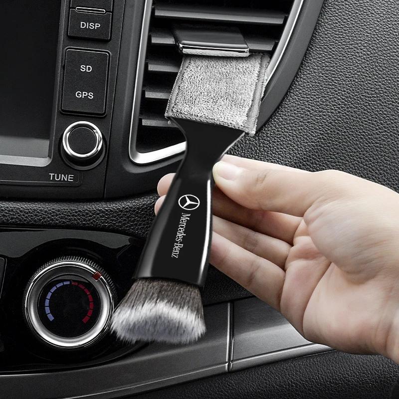 CRY1 1Pcs Car Air Outlet Cleaning Brush Dashboard Duster Brushes Stickers For Mercedes-Benz C320 CL55 CL600 CL65 C240 C280 C320 W20
