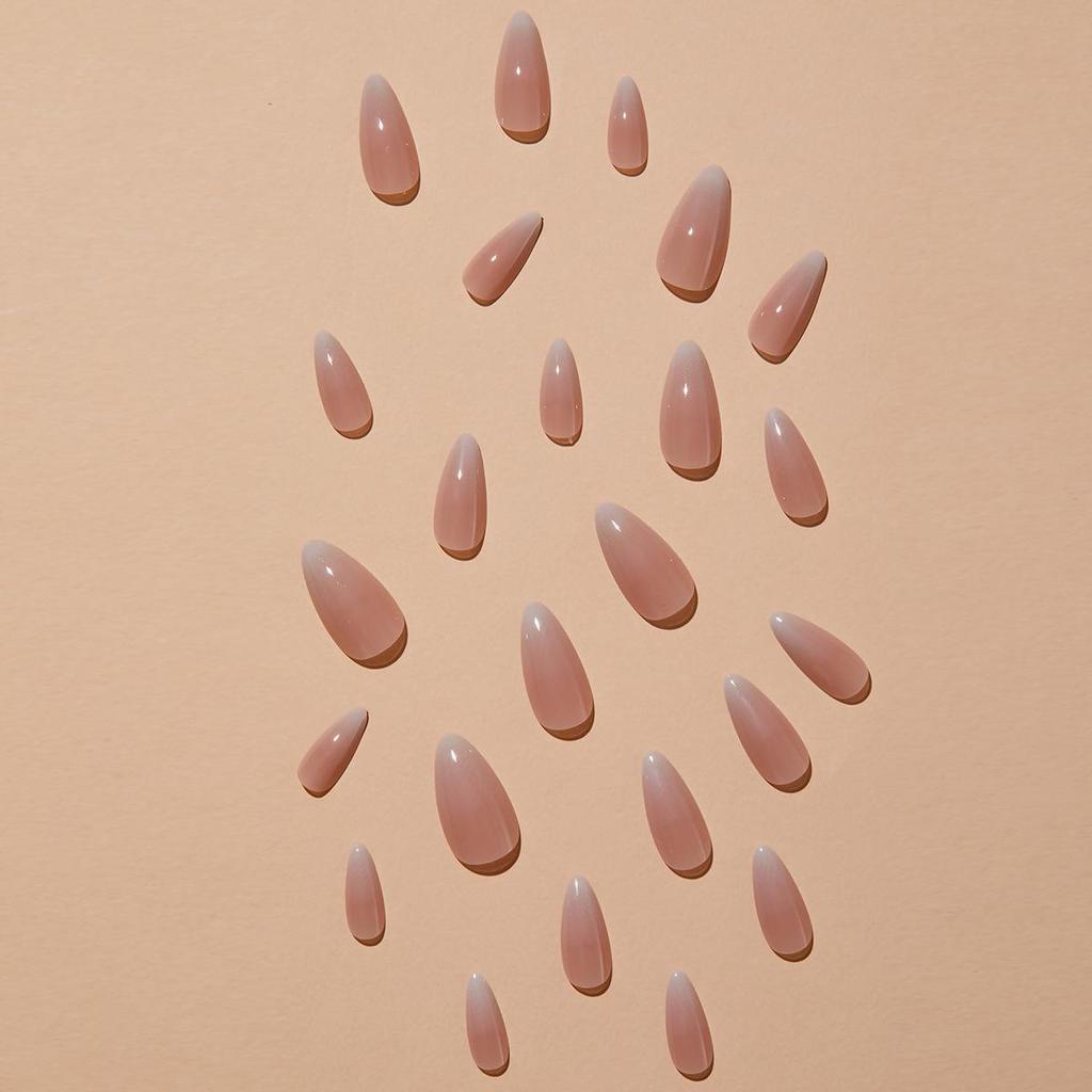 Градиентный французский маникюр - Простой носибельный набор для ногтей