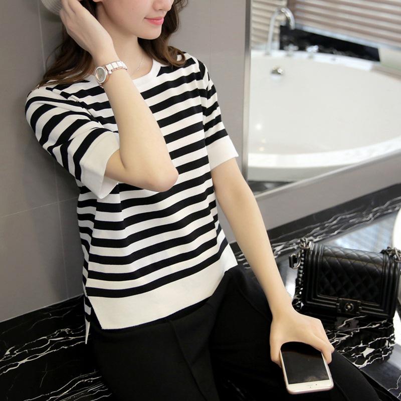 Women's Summer Striped Loose Short Sleeve Bottom Shirt Color Blocking Round Neck Split Casual T-Shirt