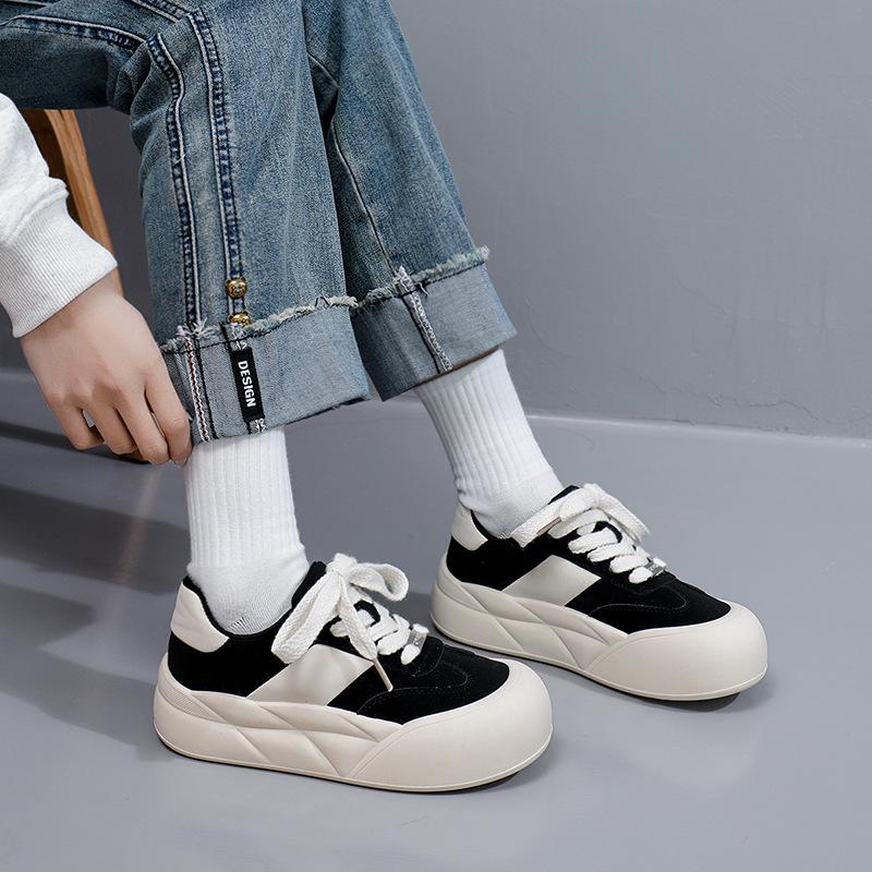 Белые туфли для женщин, новые осенние студенческие универсальные повседневные модные туфли с толстой подошвой, модные кроссовки