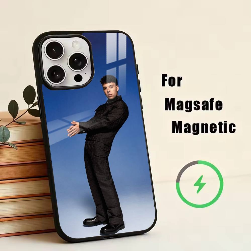 Singer Q-Quevedo Phone Case For iPhone17,16,15,14,13,12,11 Plus,Pro Magnetic For Magsafe Wireless Charging