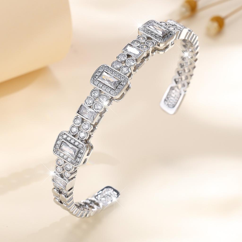 Full Hollow Opening New High-end Niche Versatile Jewelry Zircon Bracelet