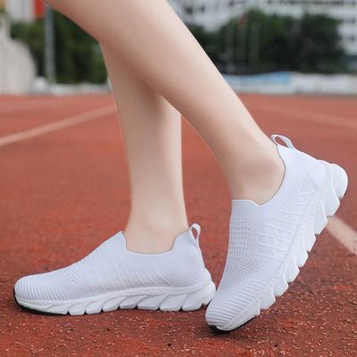 Женская обувь – Кроссовки