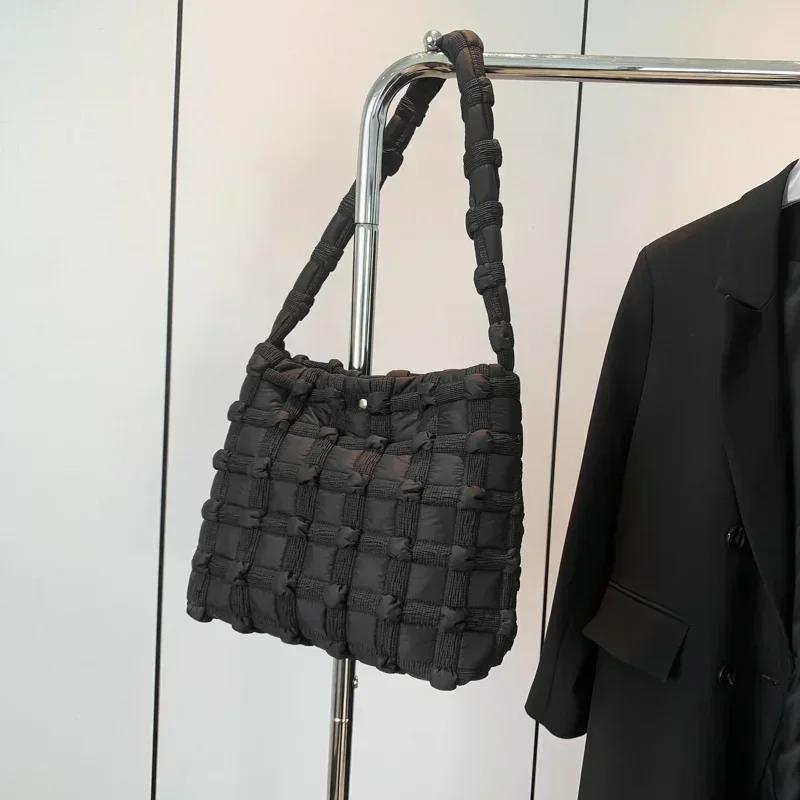 Повседневные квадратные сумки через плечо из цельного клетчатого нейлона большой вместимости, высококачественные новые стили сумок для женщин