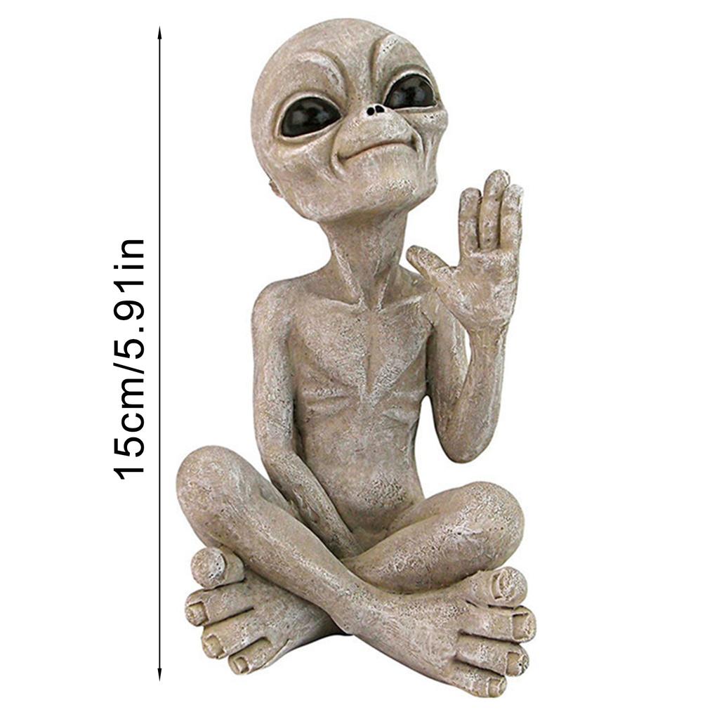 Dropshipping Outer Space Alien Statue Martians Garden Figurine Set For Home Indoor Outdoor Figurines Garden Ornaments Miniatures