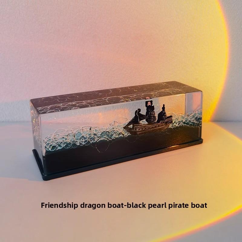 Настольное украшение «Корабль в бутылке»