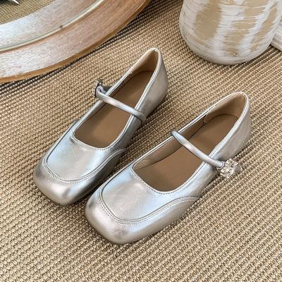 Французские туфли Мэри Джейн в стиле ретро, женские, лето 2025, новые маленькие кожаные туфли с квадратным носком и неглубоким вырезом, темпераментные одинарные туфли