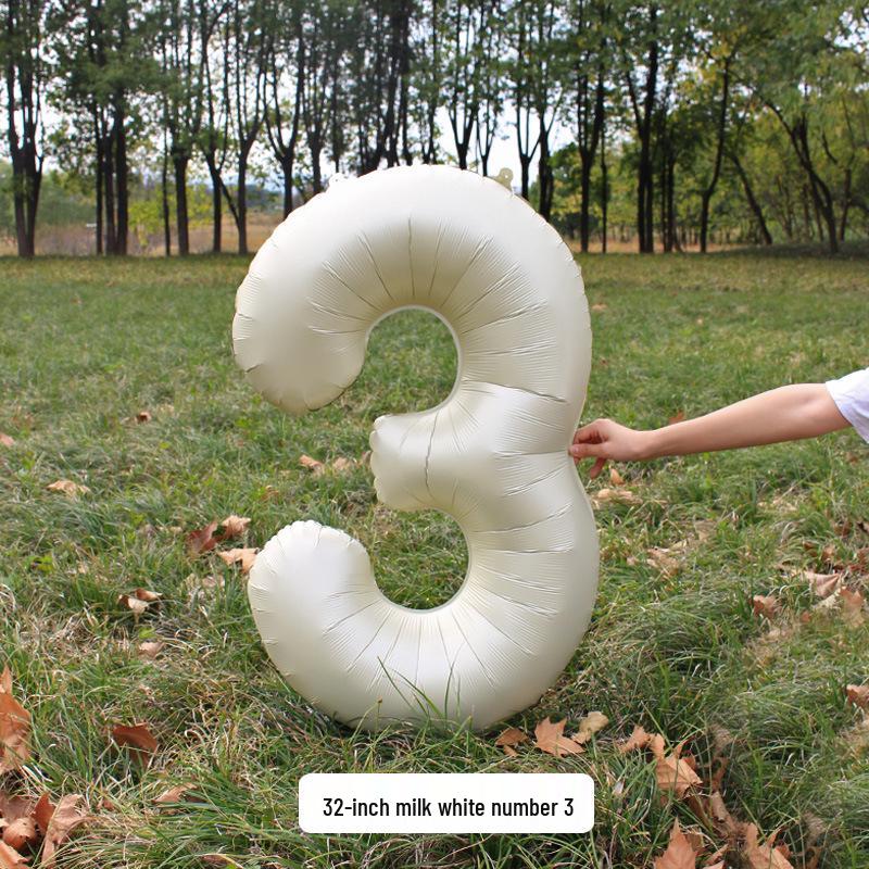 Large Milk White Number Balloons (32/40 Inch) – Ideal for Kids' Birthday Parties and Outdoor Photo Props