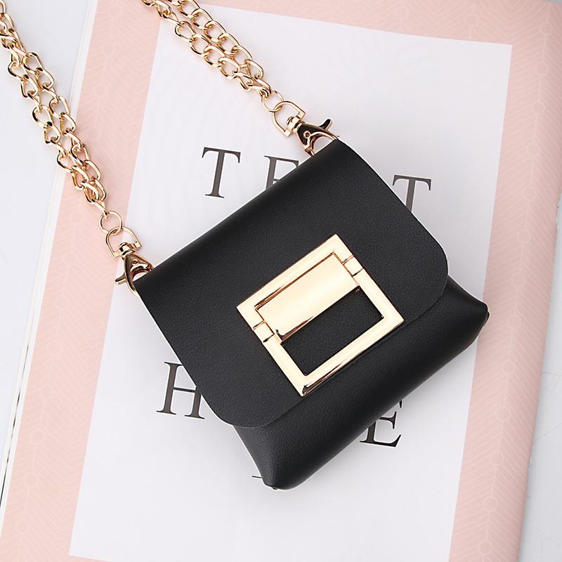 Mini Style Minimalist Shoulder Bag Outdoor Fashion Metal Chain Crossbody Bag