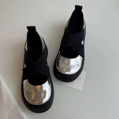 Найди второй волосок! Женские лоферы спортивного стиля на кожаной платформе 2025 туфли Мэри Джейн с перекрестной резинкой одинарная обувь