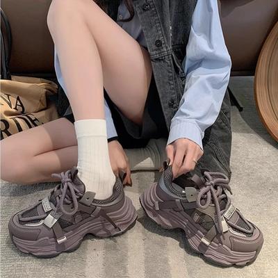 Весна 2024 Дышащие сетчатые кроссовки на платформе Женские массивные кроссовки Женские модные повседневные кроссовки на шнуровке с толстой подошвой
