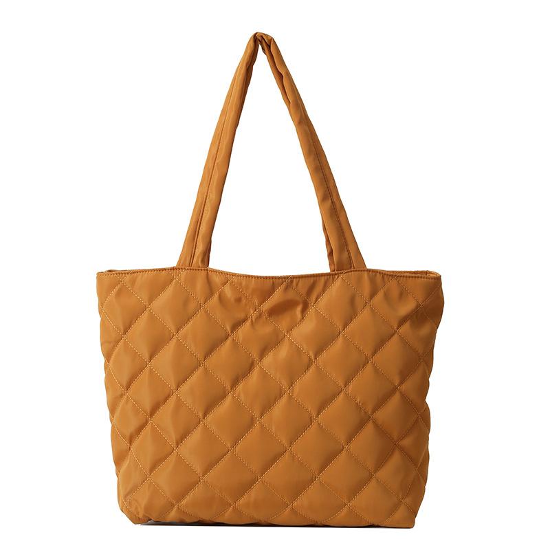 Casual Niche Down Bag Women's 2024 New Large-capacity Diamond Commuter Handbag Fashionable Shoulder Tote Bag