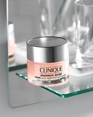 Увлажняющий крем (Moisture Surge 100-часовой автоматически пополняемый гидратор) 50мл