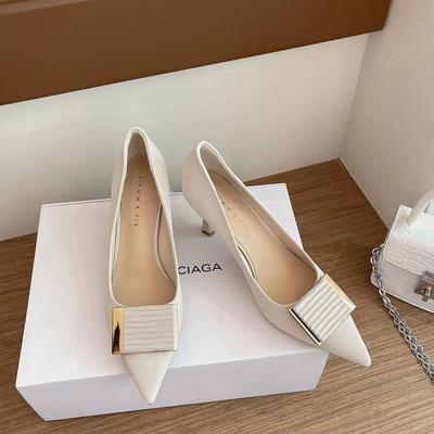 Модные туфли на высоком каблуке для женщин 2024 года, офисная женская летняя обувь, туфли-лодочки с острым носком, белые на каблуке, обычная кожа, повседневный тренд