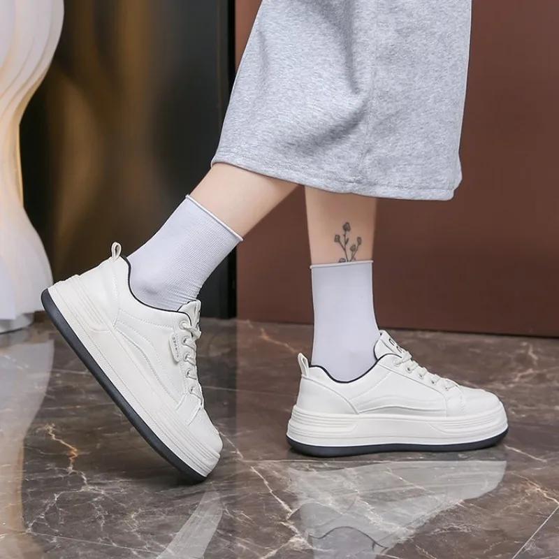 Мода 2024 года, новые популярные повседневные спортивные туфли на толстой подошве, белые женские туфли, весна-лето, универсальные туфли для нишевых досок