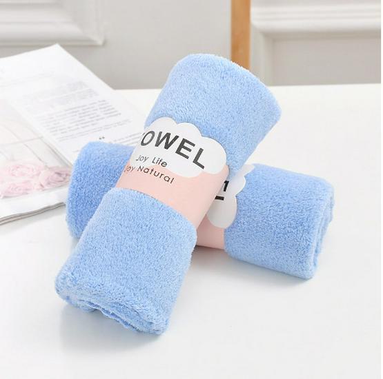 Индивидуально вышитое утолщенное полотенце из кораллового флиса: Впитывающее полотенце для ванны, фитнеса и бассейна