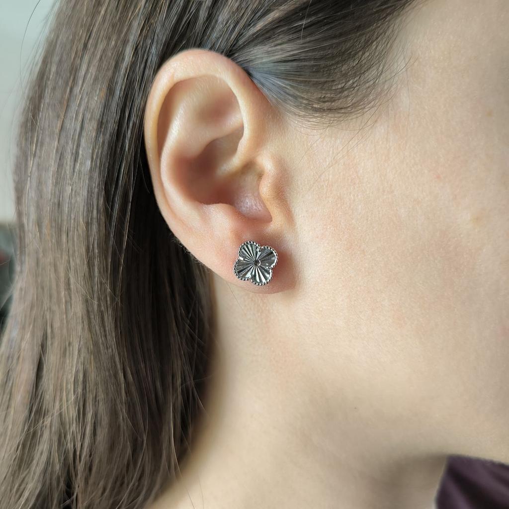 Серебряные серьги без камней (2182856)