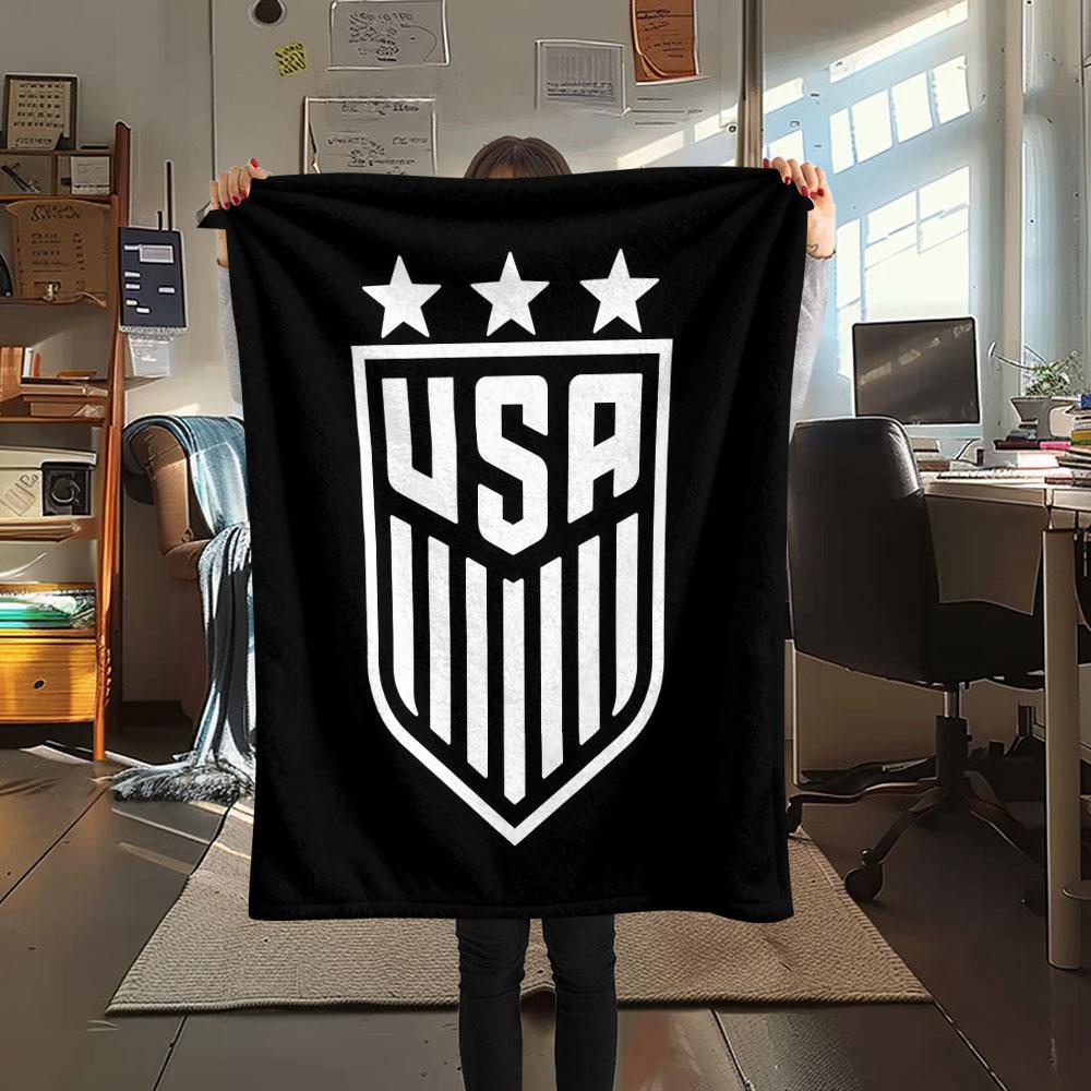 USA football Printed Flannel Blanket, soft throw for bedroom sofa, washable,soccer fan merchandise, great gift.