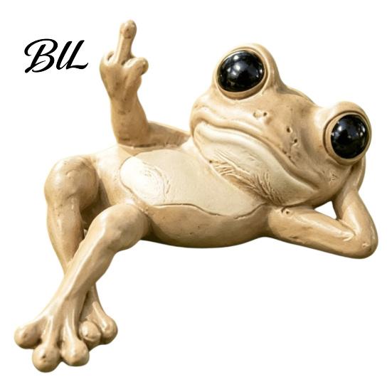 Creative Decompression Toy Funny Lounge Frog Resin Figurine, Whimsical Lazy Statue, Novelty Unique Home Decor Desk Ornament for Office Bedroom